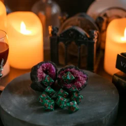 Raven Queen Dice Set - Dadi Vampiri con Ankh Verde Smeraldo/Rosso (10)