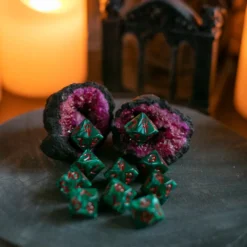 Raven Queen Dice Set - Dadi Vampiri con Ankh Verde Smeraldo/Rosso (10)